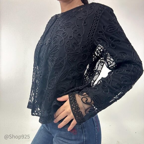 Vintage Lace and Ribbon Mesh Cardigan with hook and eye details - Picture 3 of 6